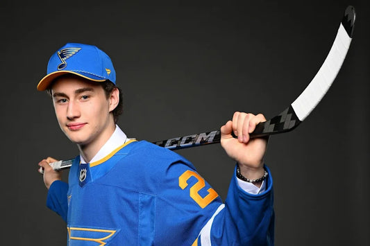 Mason McTavish in St. Louis Blues colors
