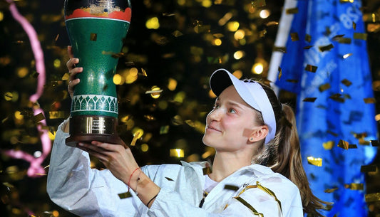 Elena Rybakina lifts the Ningbo Open trophy on October 25, 2026