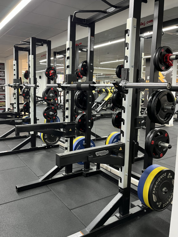 Gym training with familiar strength exercises performed consistently over time