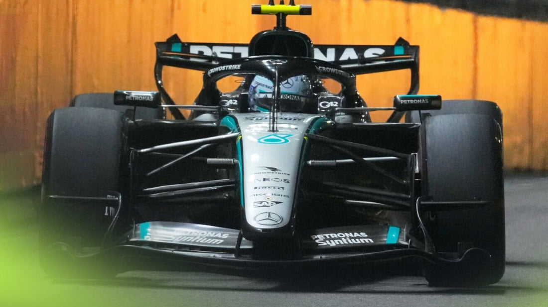 Kimi Antonelli racing the Mercedes W17 at the 2026 Singapore Grand Prix