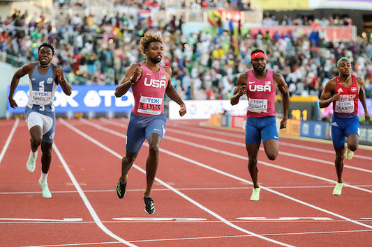 Noah Lyles sprinting in the 2022 World Championships 200m final at Hayward Field in Eugene