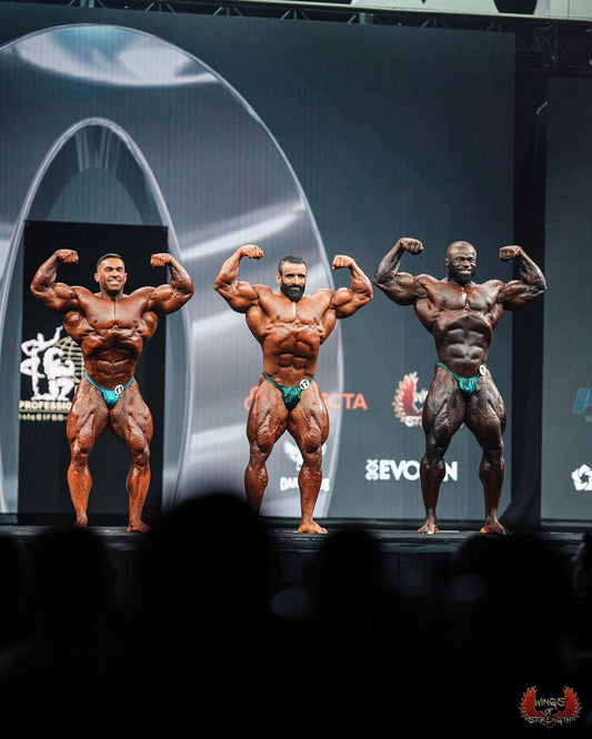 Nick Walker, Derek Lunsford and Samson Dauda compared on a professional bodybuilding stage