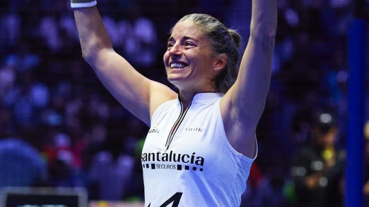Alejandra Salazar raises her arms at the Madrid Premier Padel P1 tournament in September 2026