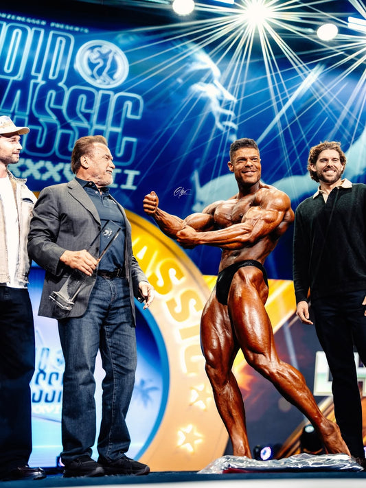 Wesley Vissers posing with sharp Classic Physique conditioning