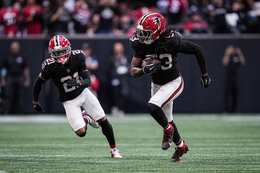 Falcons linebacker Kendal Daniels returns an interception against the 49ers on October 25, 2026