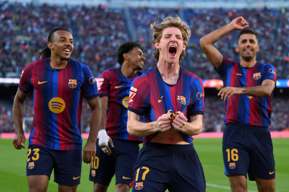Anthony Gordon celebrates with Barcelona teammates during the October 2026 Getafe match