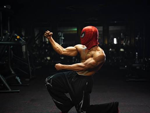 The Spider-Man Calisthenics Workout for a Lean, Athletic Body