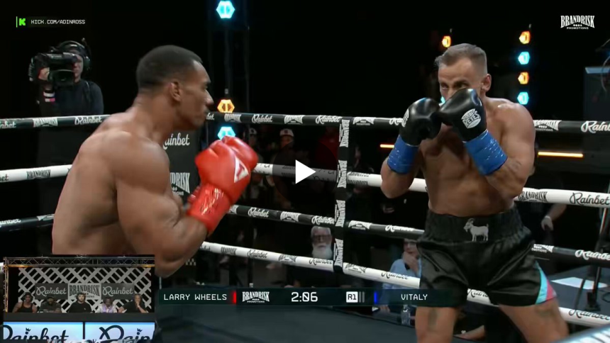 Larry Wheels boxing against Vitaly Zdorovetskiy at Brand Risk 15