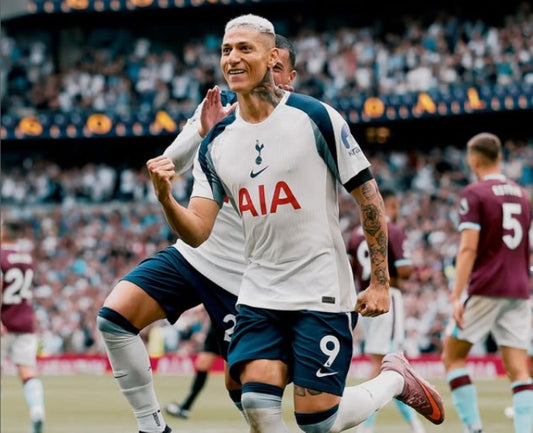 Richarlison celebrating for Tottenham Hotspur before his proposed Trabzonspor transfer
