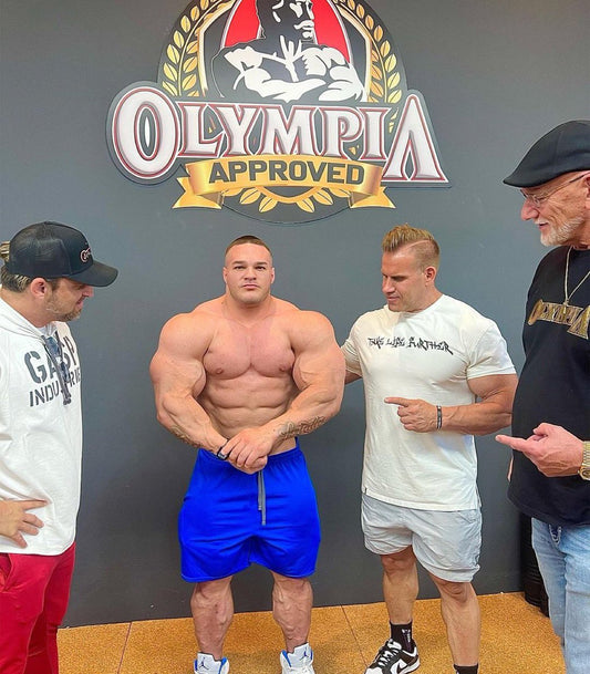 Nick Walker showing his muscular physique in a gym
