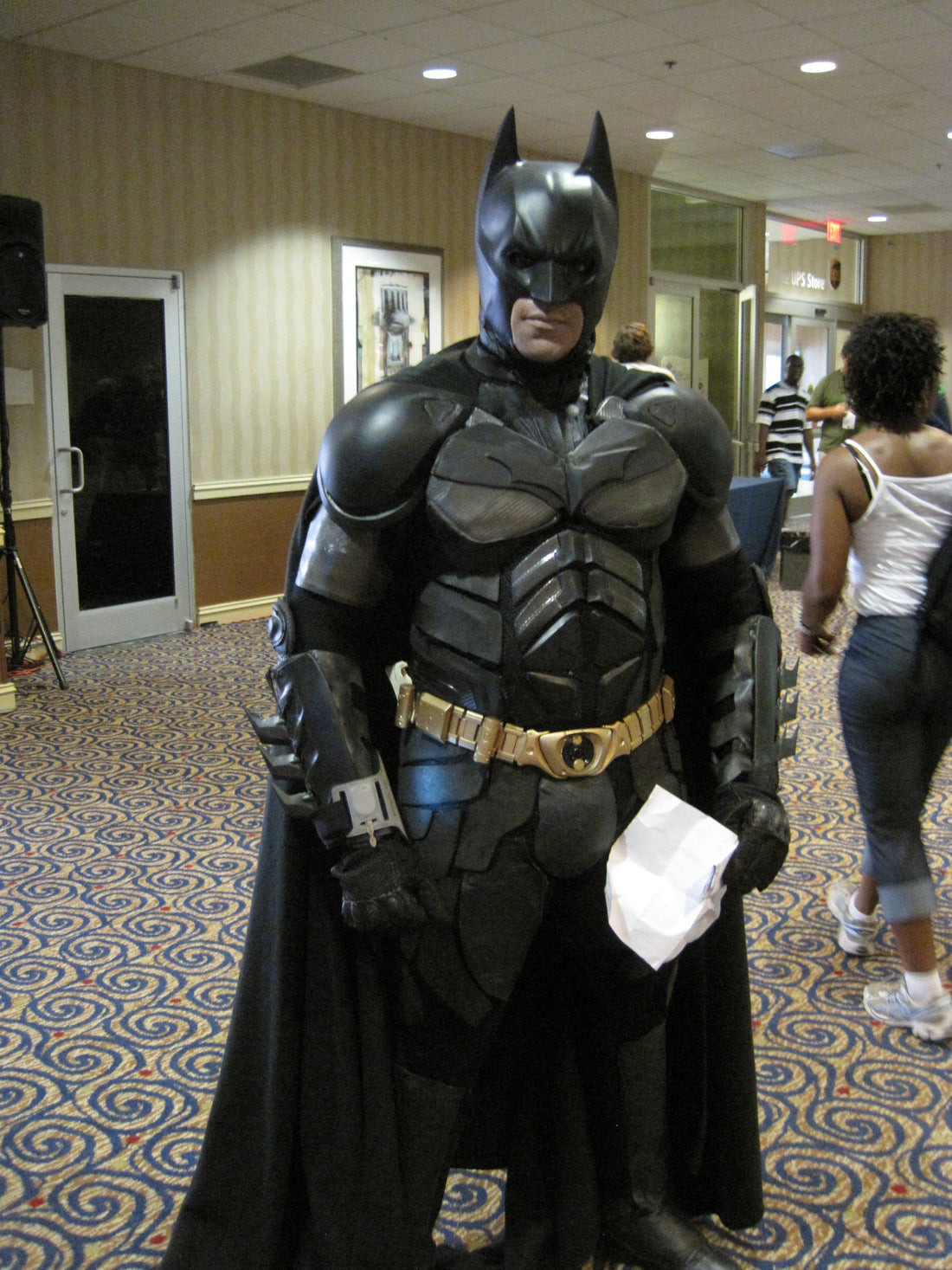 Batman-inspired grip training with heavy farmer carries for forearm and support-grip strength